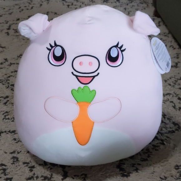 Squishmallows Other - NEW Squishmallows Large 16" Hettie the Pig